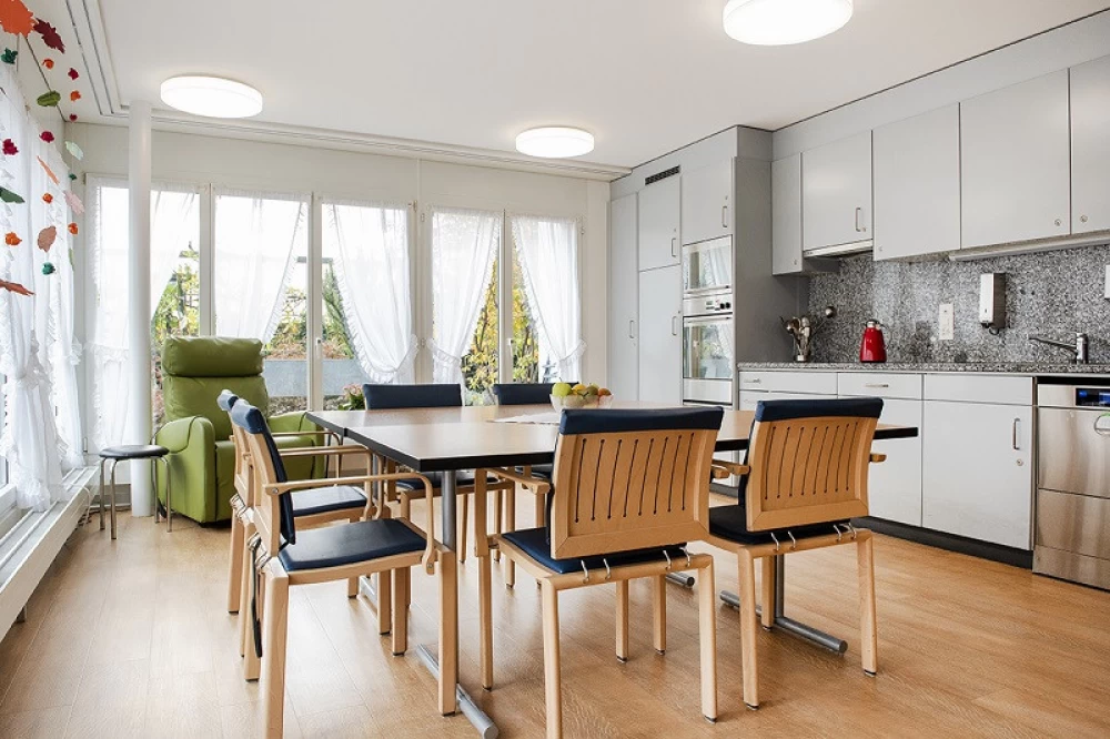 Gemeinsame familiäre Küche im Bacherhaus